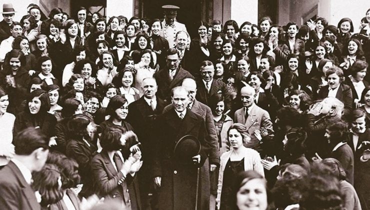 Cumhuriyet’in temel direği: Laiklik