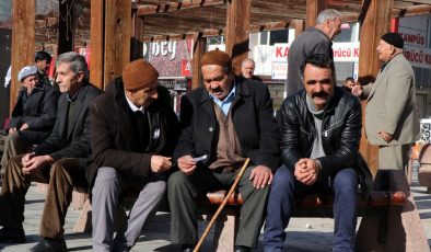 Türkiye emekliler için yaşanmaz ülke