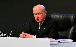 Devlet Bahçeli’den bayram mesajı: Türkiye Cumhuriyeti sandıkta kurulmamıştır