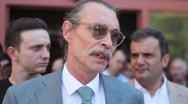 Erdal Beşikçioğlu açıkladı: Etik davranış değil