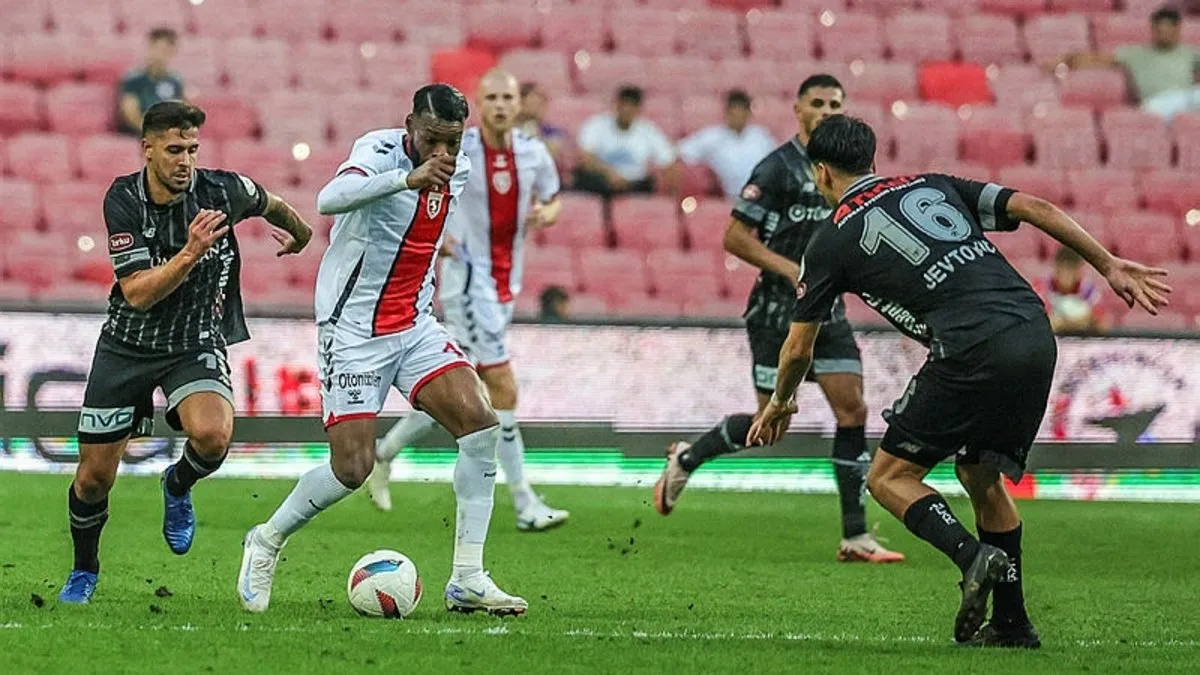 Samsunspor Kulübünden Konyaspor maçı hakemine tepki