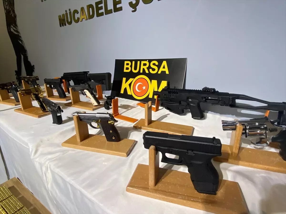 Bursa’da Yasa Dışı Silah Operasyonu