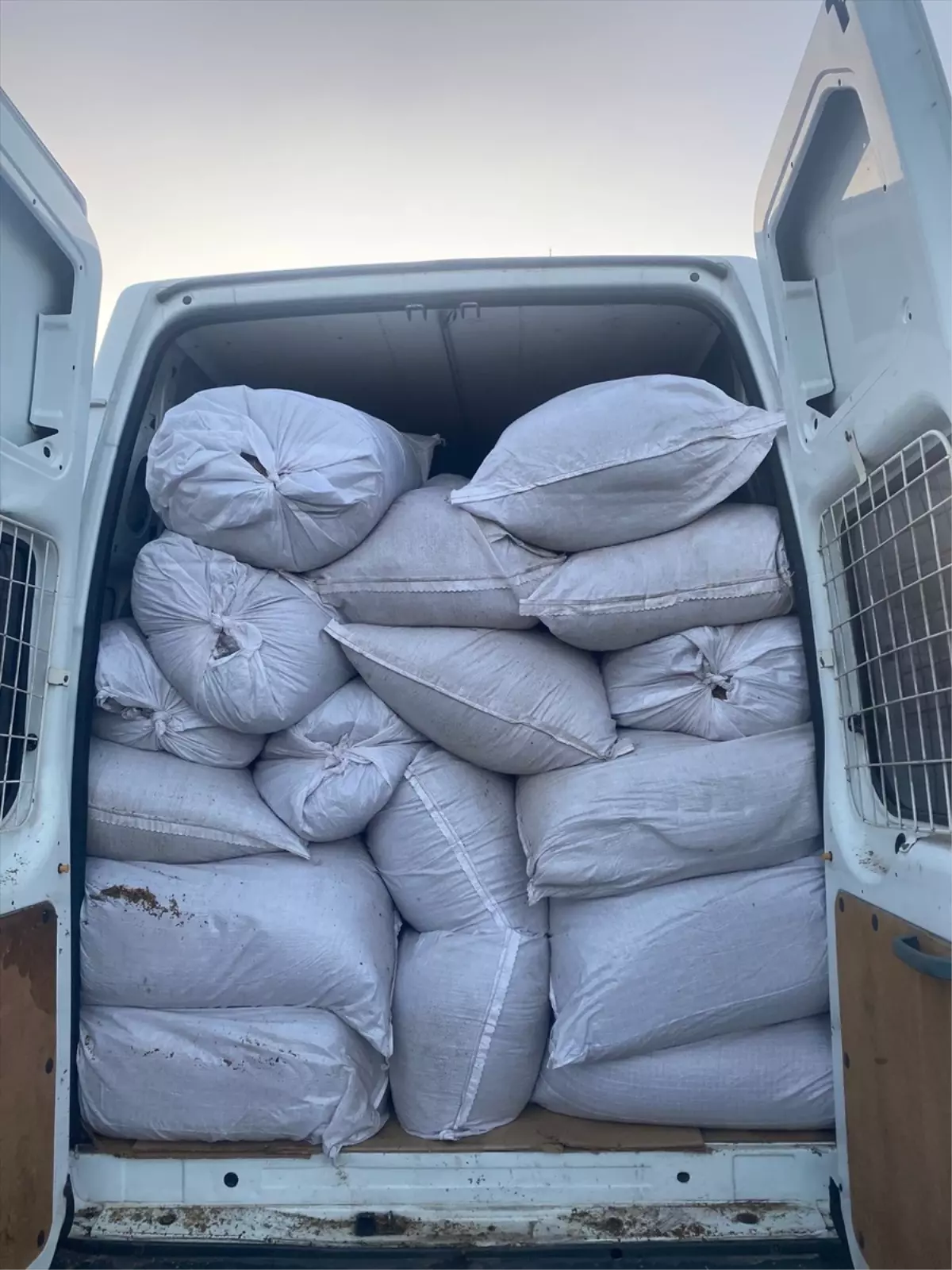 Kocaeli’de 1,6 Ton Kaçak Tütün Ele Geçirildi